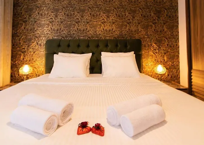 Charming Bosphorus View Apartment