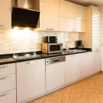 شقة Charming Bosphorus View اسطنبول